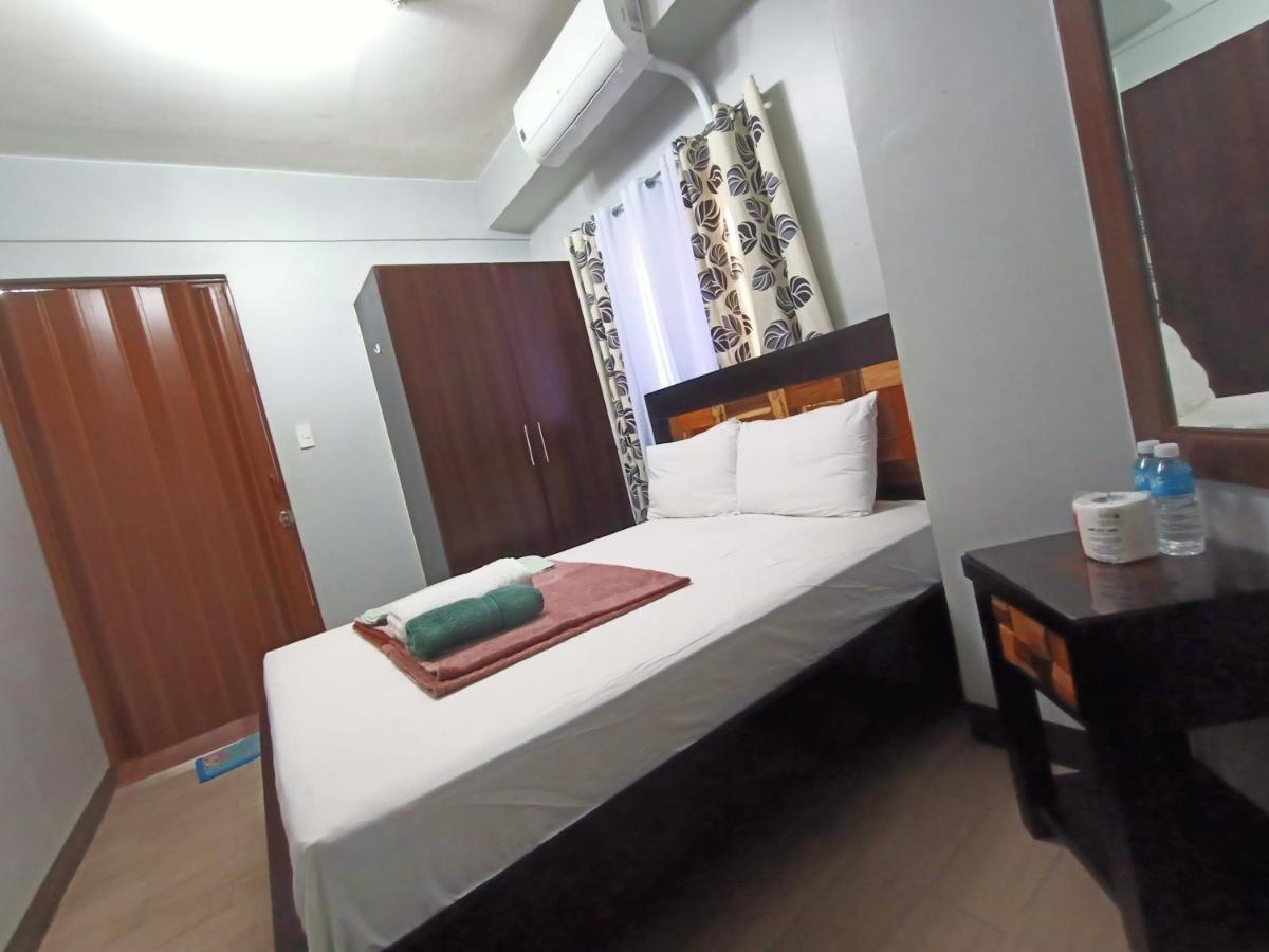 Taj'S Condotel Pasay Exterior photo